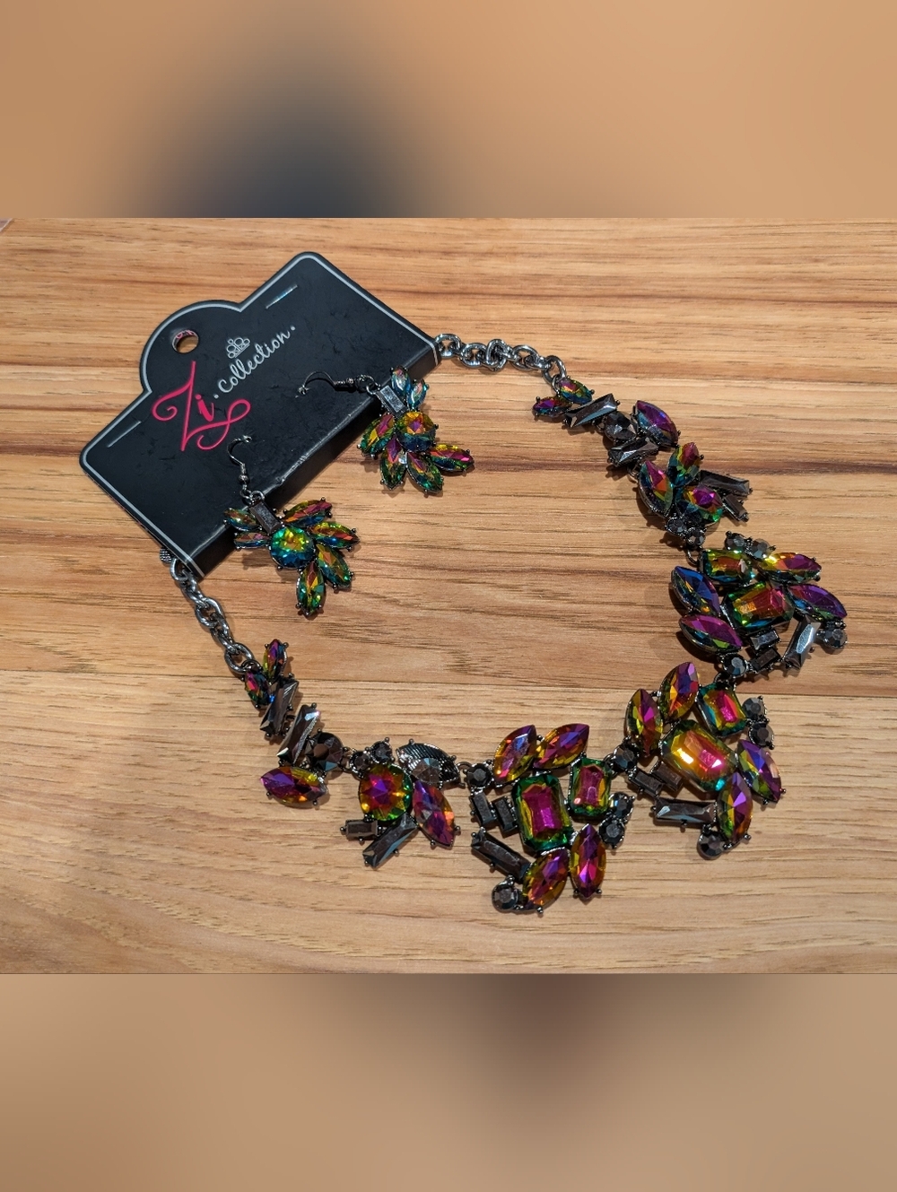 Paparazzi Zi Collection Oil Slick Crystal Statement Necklace and Earring Set